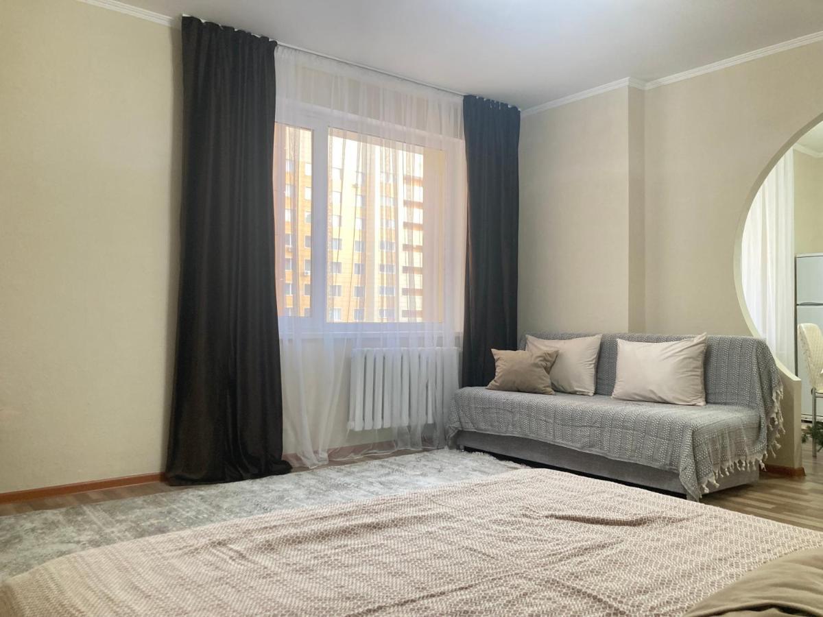 уютная однушка на сармате Apartment